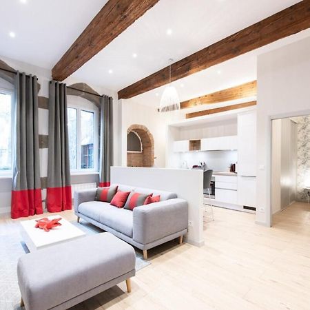 Altai Annecy Rent Lodge Ngoại thất bức ảnh